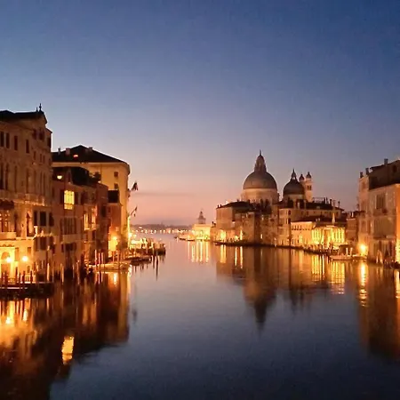 Rialto View Aparment Apartment Venice Exterior photo